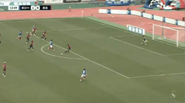 日职联半场：马特乌斯梅开二度，永户胜也、塞阿拉破门，横滨水手3-1鹿岛鹿角