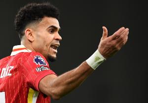 泰晤士报：拜仁预计很快再次报价迪亚斯，利物浦要价8600万英镑