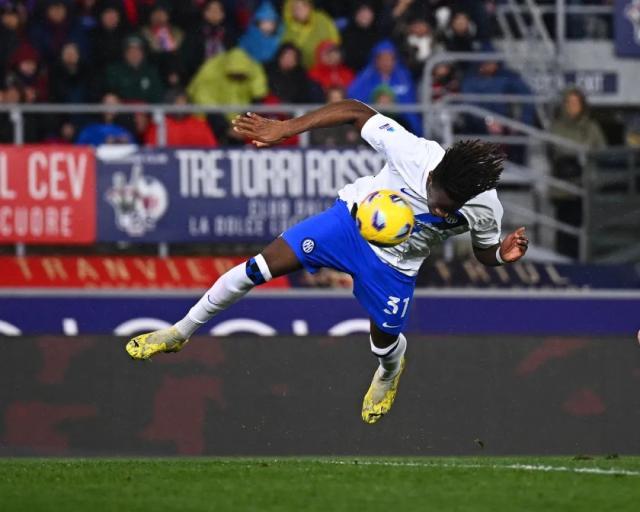 1710025422393085243.jpeg 【意甲】国米1比0博洛尼亚,18分领跑献礼116周年!